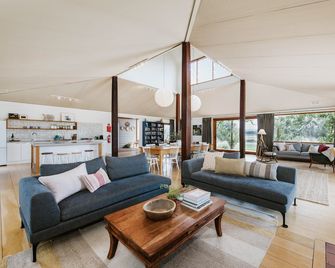 Abercorn - elegant country house 7 mins to Mudgee - Mudgee - Huiskamer