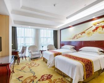 Vienna Hotel (Meizhou West High-speed Railway Station) - Meizhou - Schlafzimmer