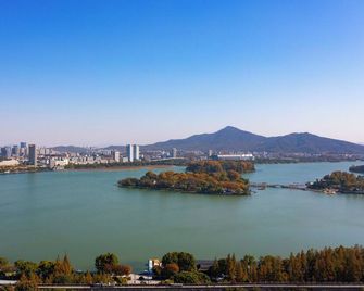 Ascott Xuanwu Lake Nanjing - Nanjing - Outdoors view
