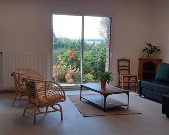 Gîte au Bonh'Air Indépendant - Lumbres - Huiskamer