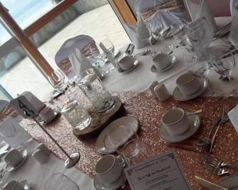 The Bay Hotel - Burntisland