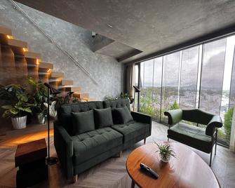 Hotel Colline - Dalat - Living room
