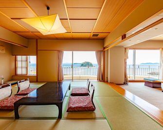 Hotel Takeshima - Gamagōri - Chambre
