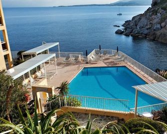 Hotel Saint Christophe - Calvi