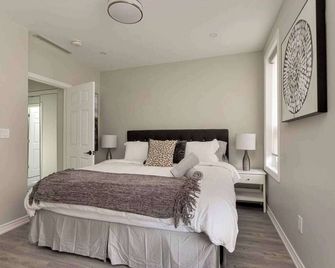 Casa Hotel Elegant Suite W Patio Bbq Grill - Toronto