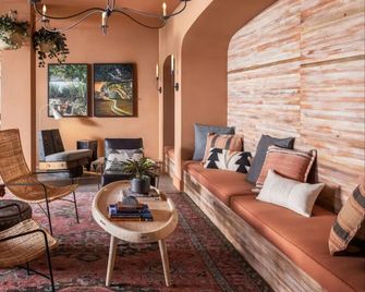 El Capitan Hotel - Merced - Lobby