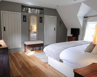Orchard Cottage - Bath - Bedroom