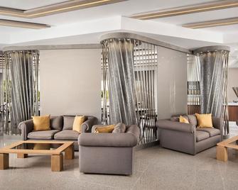 Amalthia Beach Resort - Chania - Living room