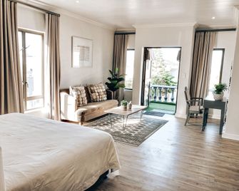 Chateau de Marine Boutique Hotel - Struisbaai