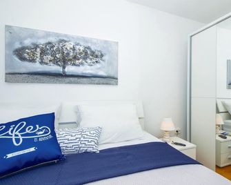 1 bedroom beautiful apartment in Postira - Postira - Dormitor