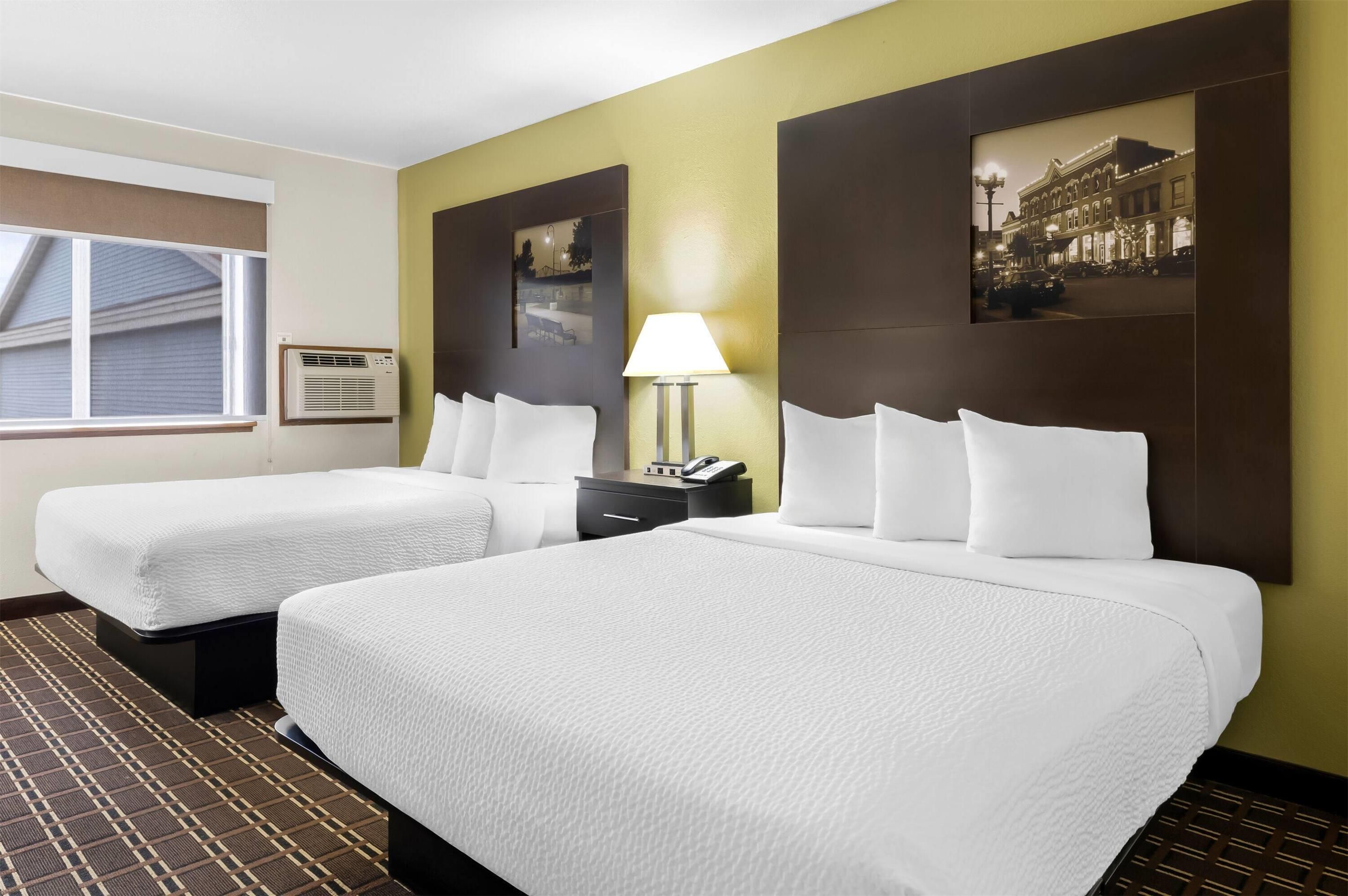 Super 8 by Wyndham La Crosse - La Crosse - Yatak Odası