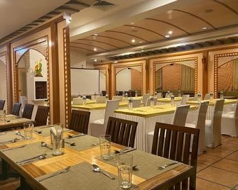 Hotel Silicrest - Bangalore - Restaurante