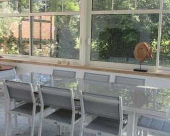 Country House With Private Pool, Sleeps 10, Calm And Rest, Mache - Maché - Comedor
