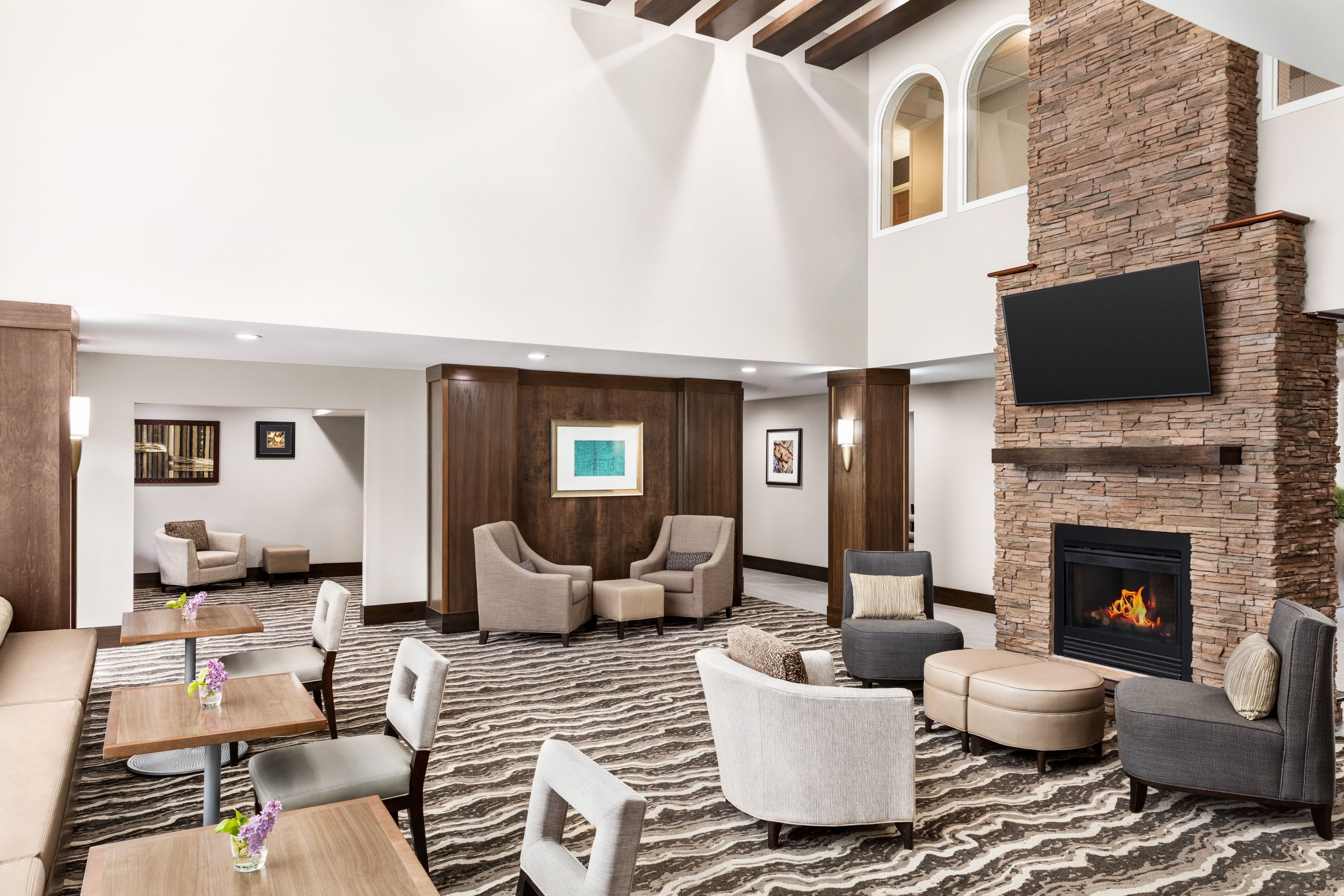 Staybridge Suites Fort Wayne By IHG - פורט ווין - טרקלין