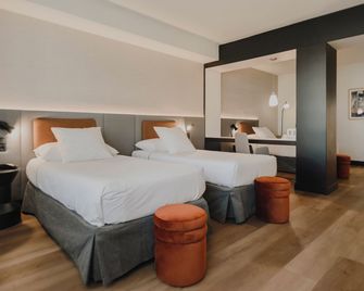 فندق ديمار - فالنسيا - غرفة نوم