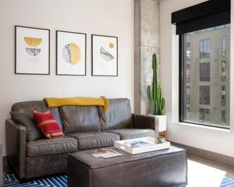 Sable 306 - One Bedroom - مينيابوليس