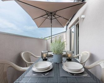 GuestHost - Le Agavi - Apt X9 with Garage & Terrace - Ferrara - Balkon