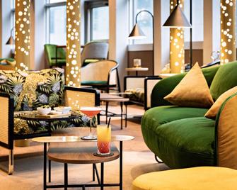 Pullman Paris La Défense - Courbevoie - Oleskelutila