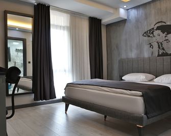 Fly And Stay Airport Hotel - Arnavutköy