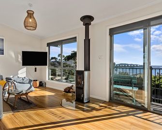 Granite Beach House @ Bay Of Fires - Binalong Bay - Sala de estar