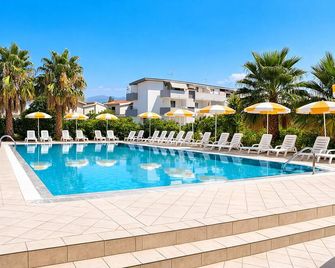 Hotel Residence Turium - Santa Maria del Cedro - Pool