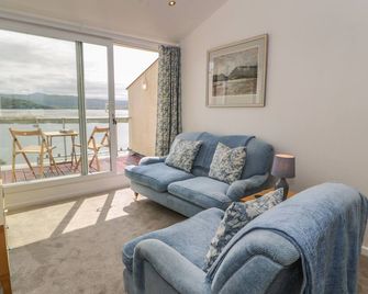 25 South Snowdon Wharf - Porthmadog - Living room