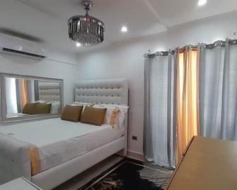Coqueto Penthouse Venezia con Jacuzzi Privado - Santo Domingo Oeste - Habitación