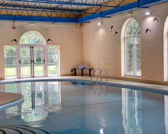 Best Western Shaftesbury The Royal Chase Hotel - Shaftesbury - Zwembad