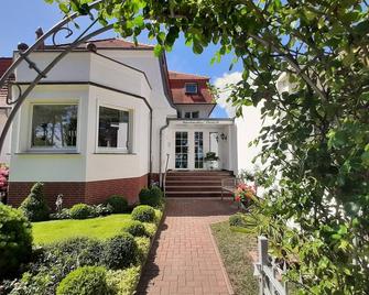Appartement-Villa Steinfurth - Binz - Budynek