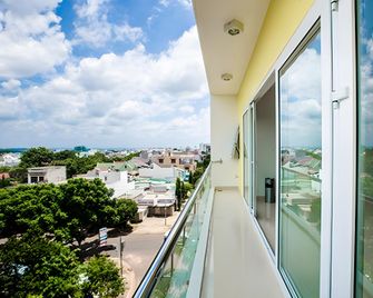 Lys Hotel - Buon Ma Thuot - Balkon