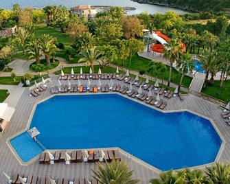 Aventura Park Hotel - Okurcalar - Pool