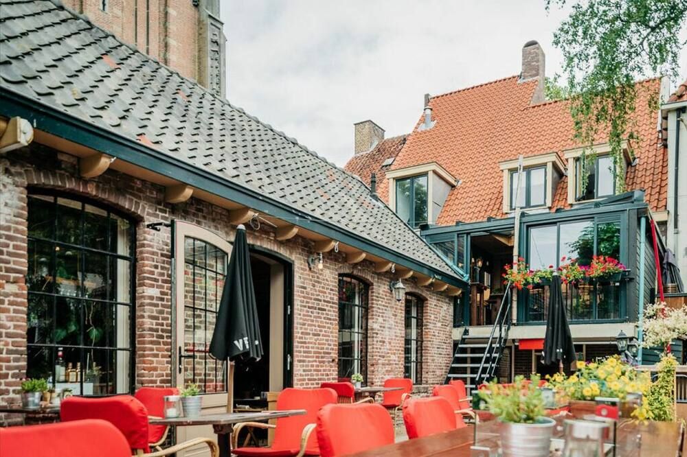 Long John's Hotel - Amersfoort - Innenhof