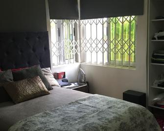 Beautiful 4-Bed House in Koforidua - Koforidua - Bedroom
