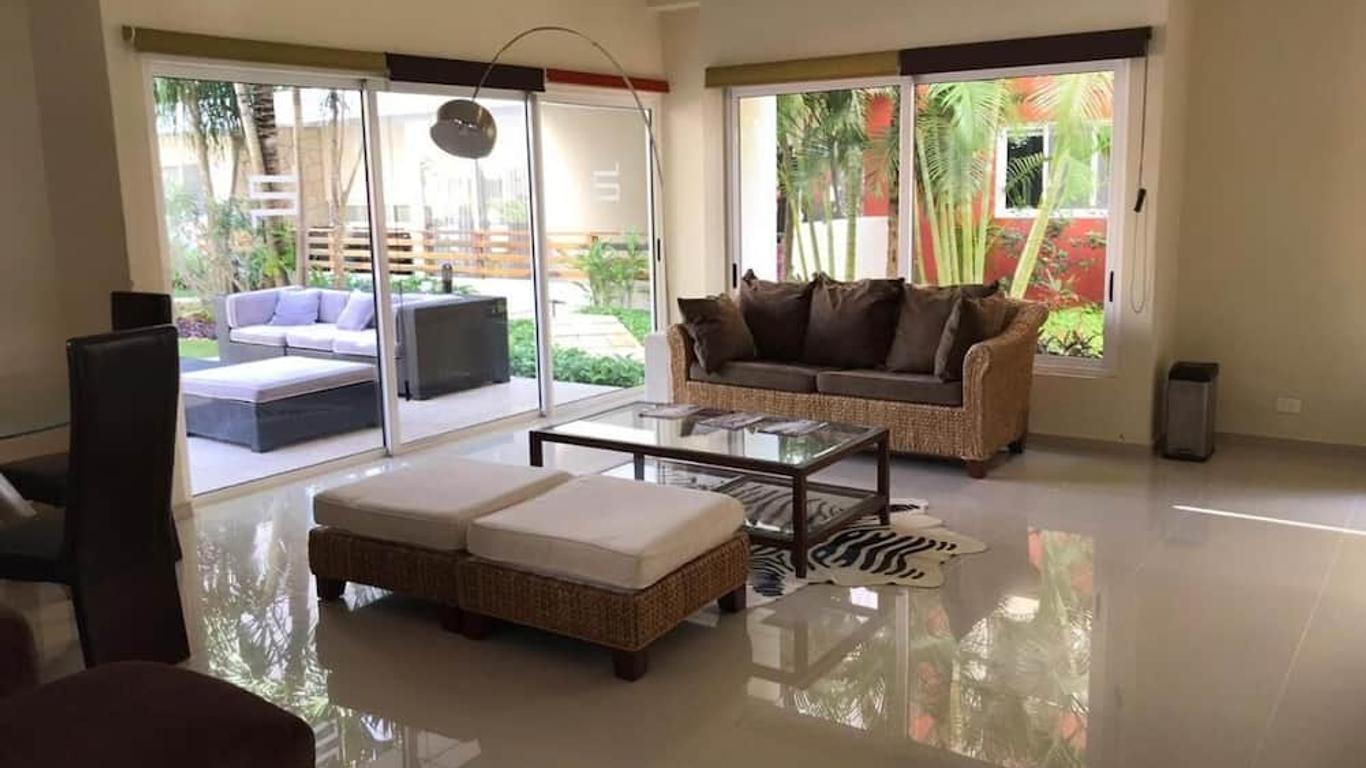 Sabbia Playa Downtown Condo