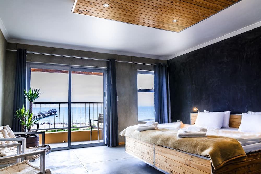 هوتل أه لا مير - سواكوبموند - غرفة نوم