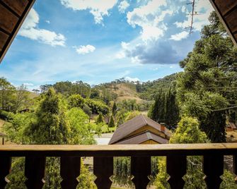 Velinn Hotel Fazenda Fonte Das Hortênsias - Santo Antônio do Pinhal - Balcón