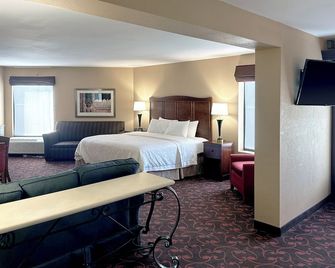 Larkspur Landing Carlisle - Carlisle