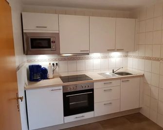 Gemutliche Ferienwohnung in Kaifenheim - Kaisersesch - Кухня