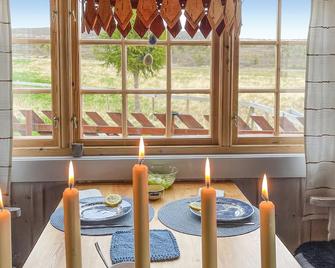 3 Bedroom Lovely Home In Vinstra - Vinstra - Comedor