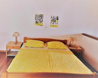 Abba House - Vis - Bedroom