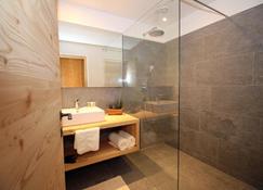 Apartments Im Winkl - Brunico - Bathroom