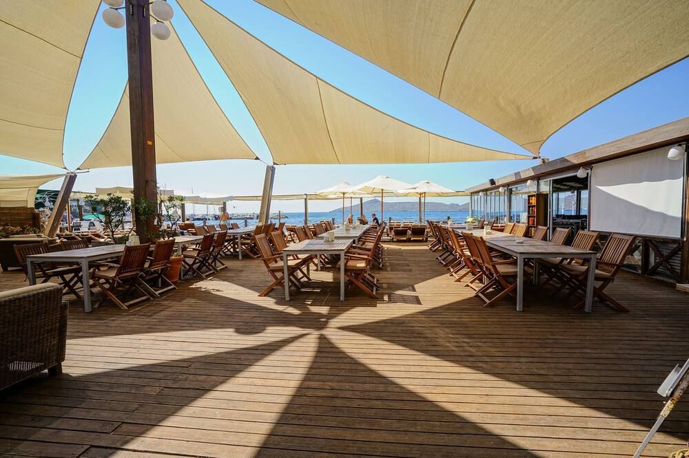 Art Suites Hotel - יאליקבאק - מסעדה