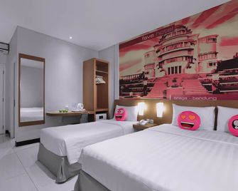 Favehotel Braga - Bandung - Bedroom