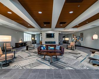 Four Points by Sheraton Brunswick - ברנסוויק - לובי