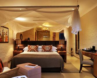 Victoria Falls Safari Club - Victoria Falls - Schlafzimmer