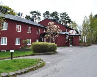 Slagsta Hotell & Wärdshus - Norsborg - Edificio