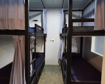 Lala Hostel Aceh - Banda Aceh - Bedroom