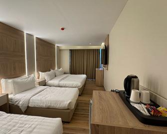 Ailana Hotel - Акаба