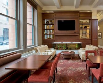 Staybridge Suites Baltimore - Inner Harbor By IHG - Baltimore - Lounge
