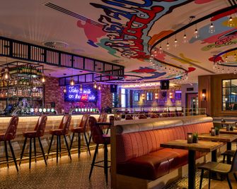 Nyx Hotel Dublin Christchurch - דבלין - בר